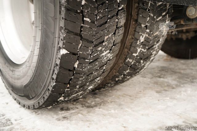 Standaard trekker RENAULT T 480 / ALUFELGI / 13 LITROWY SILNIK / 