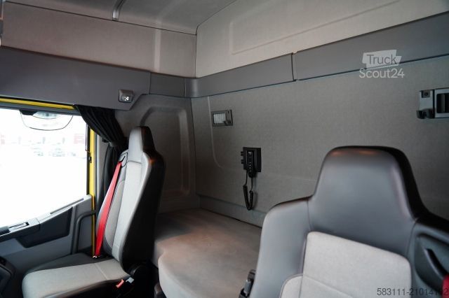 Standaard trekker RENAULT T 480 / ALUFELGI / 13 LITROWY SILNIK / 