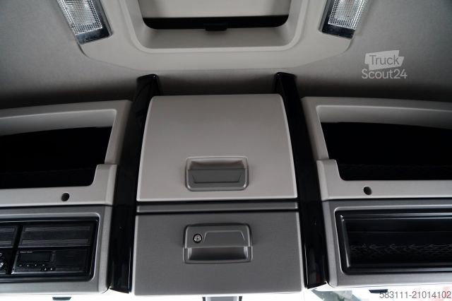 Standaard trekker RENAULT T 480 / ALUFELGI / 13 LITROWY SILNIK / 