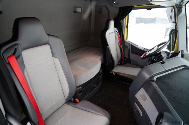 Standaard trekker RENAULT T 480 / ALUFELGI / 13 LITROWY SILNIK / 