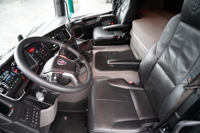 Camion jumbo SCANIA G 280 / SOLÓWKA / 4x2 / FIRANKA - 7,7 m / BDE /