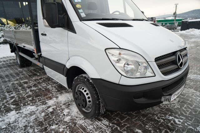 Фургон-бокс MERCEDES-BENZ SPRINTER  513 CDI / SKRZYNIOWY 4.4 m / MANUAL /
