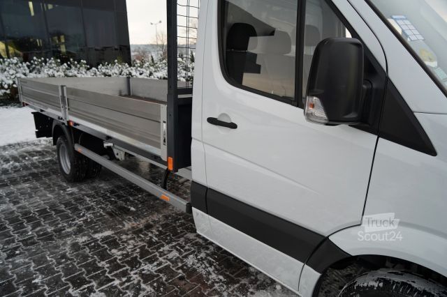 Фургон-бокс MERCEDES-BENZ SPRINTER  513 CDI / SKRZYNIOWY 4.4 m / MANUAL /