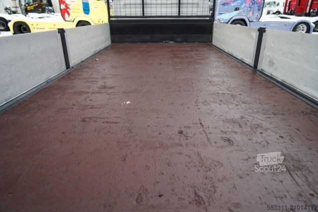 Фургон-бокс MERCEDES-BENZ SPRINTER  513 CDI / SKRZYNIOWY 4.4 m / MANUAL /