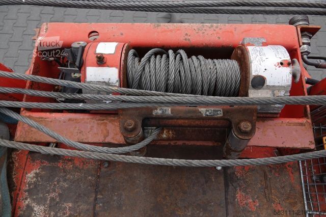 Низкорамный полуприцеп  VEREM NACZEPA LAWETA NISKOPODWOZIE / NAJAZDY HYD