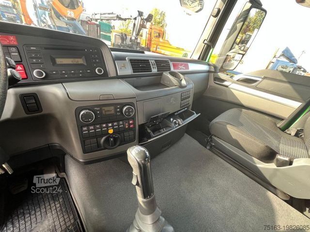 Camion benne à bras amovible MAN TG-S 26.400 6x4H-2 BL Abrollkipper mit Kran Lift