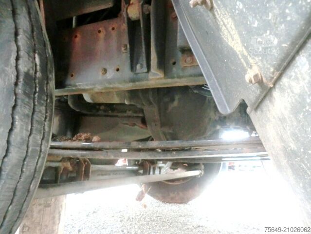 Fourgon personnalisé MAN L33 8.180 C 4x2 L33 8.180 C 4x2, Unfallfahrzeug mit Frontalschaden