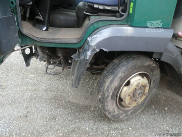 Fourgon personnalisé MAN L33 8.180 C 4x2 L33 8.180 C 4x2, Unfallfahrzeug mit Frontalschaden