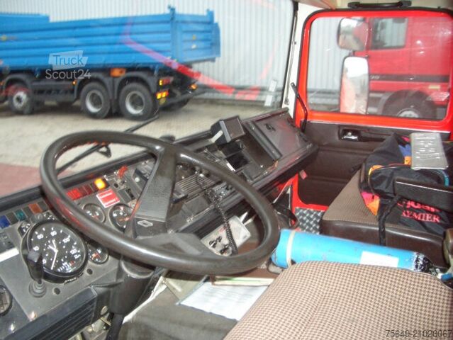 Camion à usage spécial Renault G F231 4x2