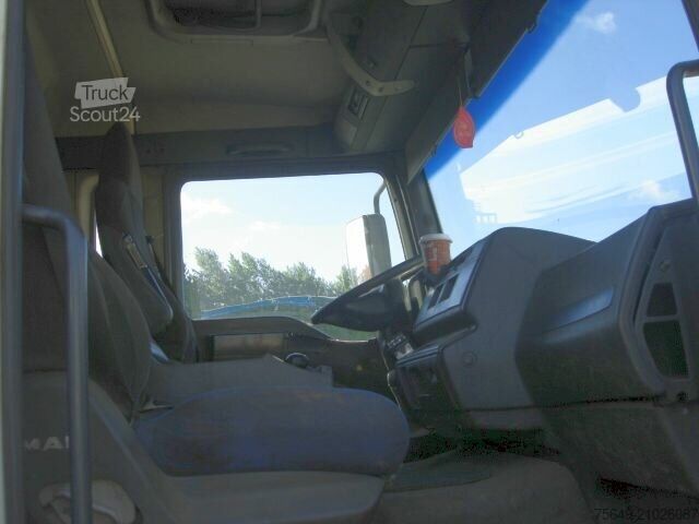 Autokran MAN TGA 26.413 BB 6x4 TGA 26.413 BB 6x4 Kran Heckkran Jonsered 1020