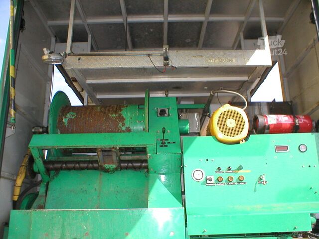 Camion per usi speciali MAN M02 12.232 4x2 Spülwagen