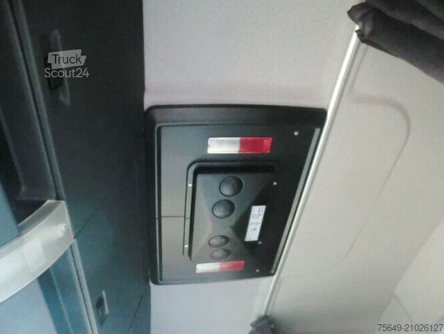 Spezial-LKW MAN TGA 26.463 FVLS 6x2