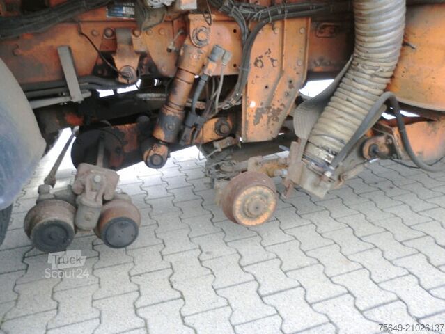 Camion per usi speciali MAN M03 14.152 4x2 M03 14.152 4x2, Schienenkehrmaschine