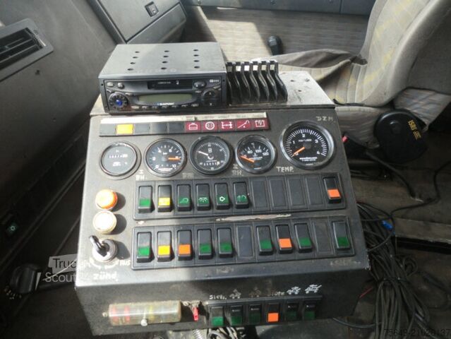 Camion per usi speciali MAN M03 14.152 4x2 M03 14.152 4x2, Schienenkehrmaschine