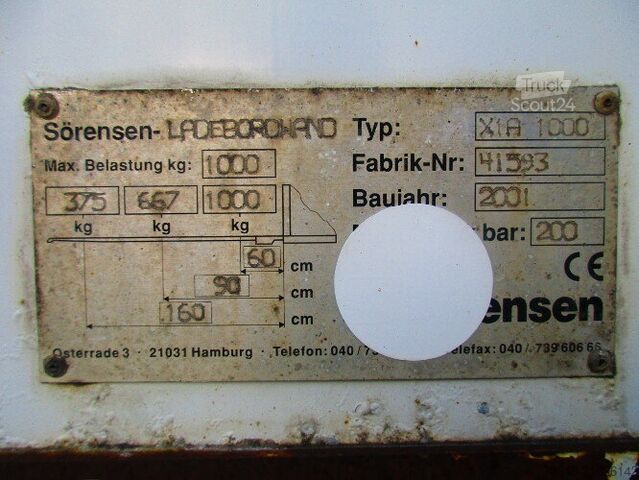 Vrachtwagen met bakwagen Mercedes-Benz Atego 815 4x2