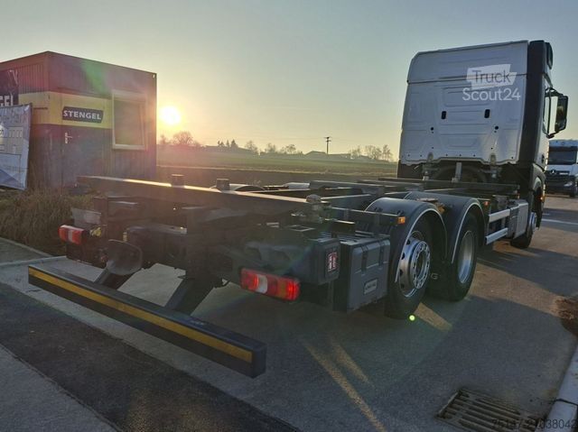 Wissellaadbak vrachtwagen MERCEDES-BENZ 2540 L Actros 6x2 Fahrschule 5-Sitzer Liftachse