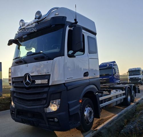 Wissellaadbak vrachtwagen MERCEDES-BENZ 2540 L Actros 6x2 Fahrschule 5-Sitzer Liftachse
