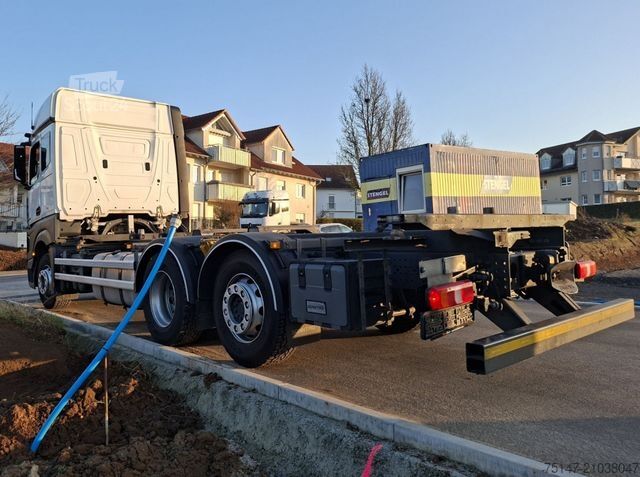 Wissellaadbak vrachtwagen MERCEDES-BENZ 2540 L Actros 6x2 Fahrschule 5-Sitzer Liftachse