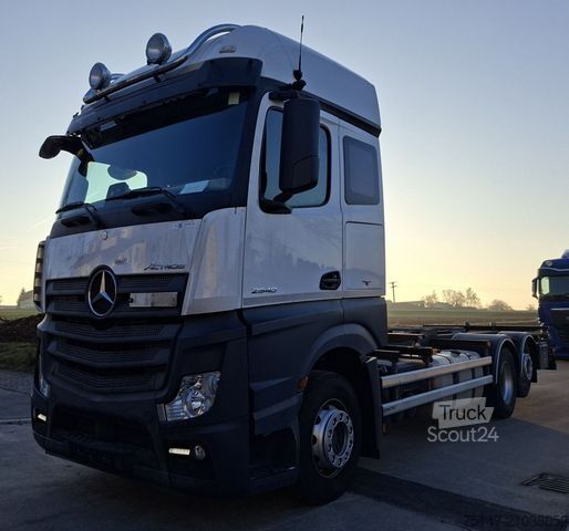 Wissellaadbak vrachtwagen MERCEDES-BENZ 2540 L Actros 6x2 Fahrschule 5-Sitzer Liftachse