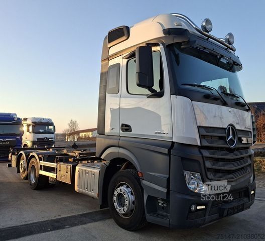 Wissellaadbak vrachtwagen MERCEDES-BENZ 2540 L Actros 6x2 Fahrschule 5-Sitzer Liftachse