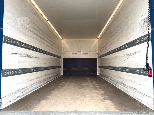 Vrachtwagen met bakwagen MAN TGL 12.220 / 6,10m Junge Koffer / LBW / AHK