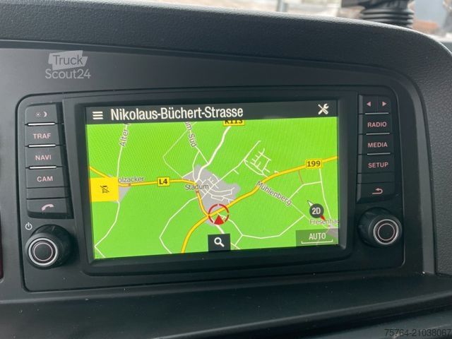 Vrachtwagen met bakwagen MAN TGL 12.220 / 6,10m Junge Koffer / LBW / AHK