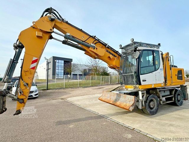 Pelle sur pneus LIEBHERR LH 22 M LITRONIC * Umschlagbagger * Topzustand!
