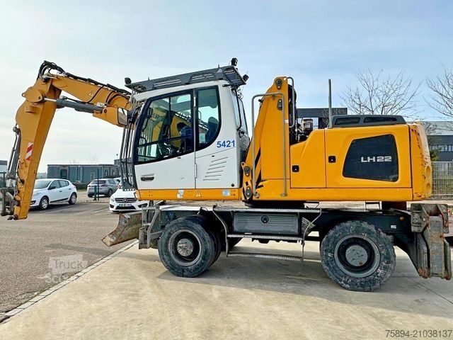 Pelle sur pneus LIEBHERR LH 22 M LITRONIC * Umschlagbagger * Topzustand!