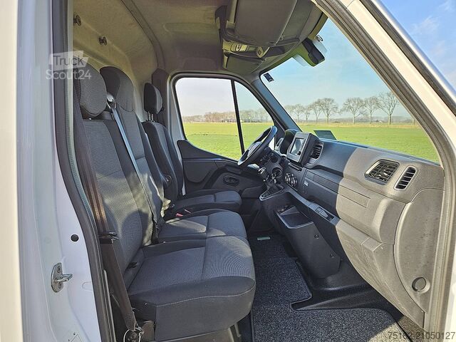 Break à toit surélevé RENAULT MASTER 2.3 DCI 135 L2H2
