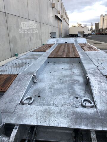 Remorque porte-engins surbaissée Möslein T 4 VB H1 1 neuer 4 Achs Tieflader hydraulischen Rampen