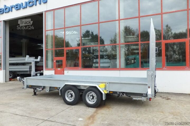 Remorque porte-engins surbaissée Möslein TT 11-E6x2  Tieflader für Fräsen breiten Rampen, Neu
