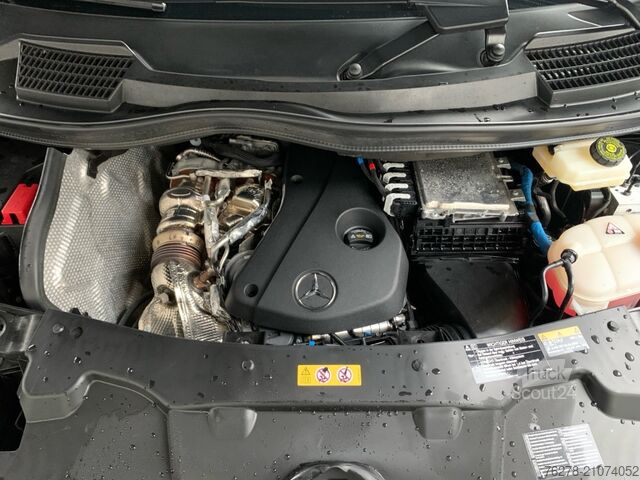 Minibüs Mercedes-Benz V 300 d 4M AVANTGARDE, LANG - AMG! NIGHT! TISCH!