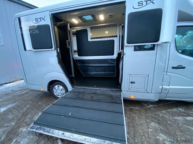 Boskapstransportör RENAULT Master STX Haras 5 Sitzer TÜV NEU