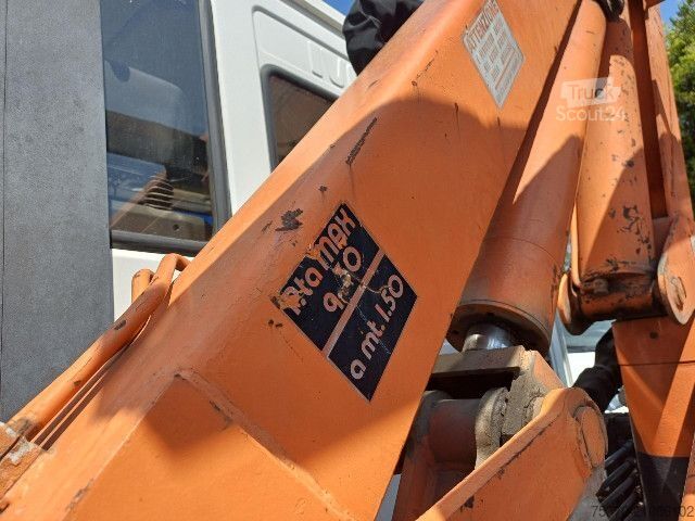 Camión de plataforma IVECO EUROCARGO ML80E15