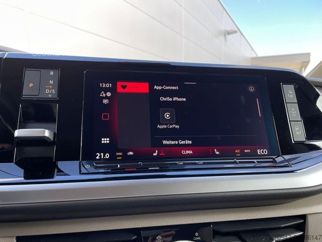 Микробус VOLKSWAGEN T7 Multivan Style eHybrid KR 4MOTION AHK Matrix