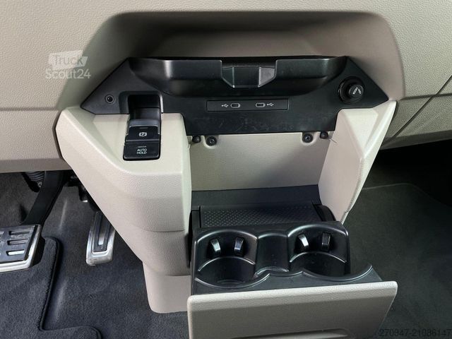 Микробус VOLKSWAGEN T7 Multivan Style eHybrid KR 4MOTION AHK Matrix