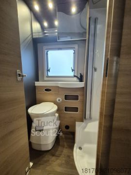 Ημιενσωματωμένο αυτοκινούμενο τροχόσπιτο Knaus L!VE TI 700 MEG Platinum Selection *2025*180*Automatik*4.400kg*