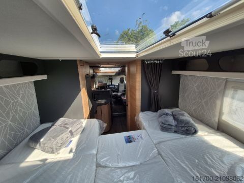 Ημιενσωματωμένο αυτοκινούμενο τροχόσπιτο Knaus L!VE TI 700 MEG Platinum Selection *2025*180*Automatik*4.400kg*