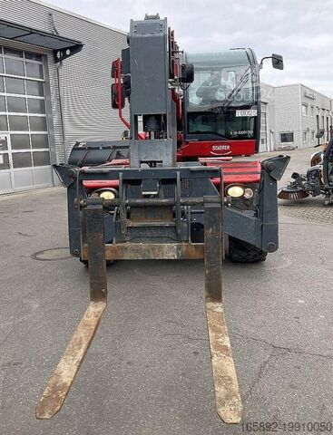 Teleskop yükleyici Magni RTH 5.18 S