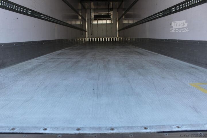 Félpótkocsi Lamberet CV1950Mt.  Bi-Multi-Temp  Trennwand  LBW  FRC28