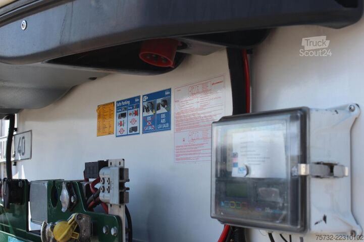 Félpótkocsi Lamberet CV1950Mt.  Bi-Multi-Temp  Trennwand  LBW  FRC28