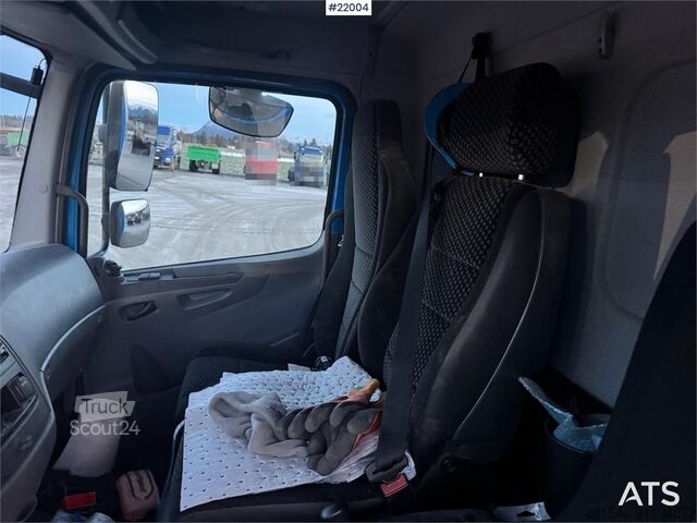 Kuffert Mercedes-Benz Atego 818 Box Truck w/ Tail Lift – Only 140,000 km