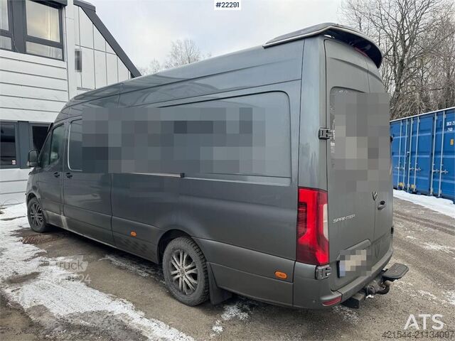 Stationvogn med højt tag Mercedes-Benz Sprinter - camper built for snowmobiling