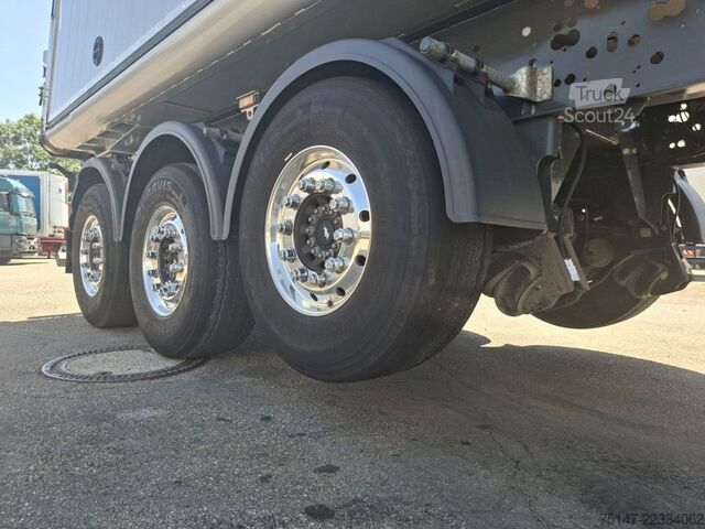 Tiptrailer SCHMITZ CARGOBULL 3-Achs Alu Thermo-Kippmulde Asphalt Lifta. 25m³