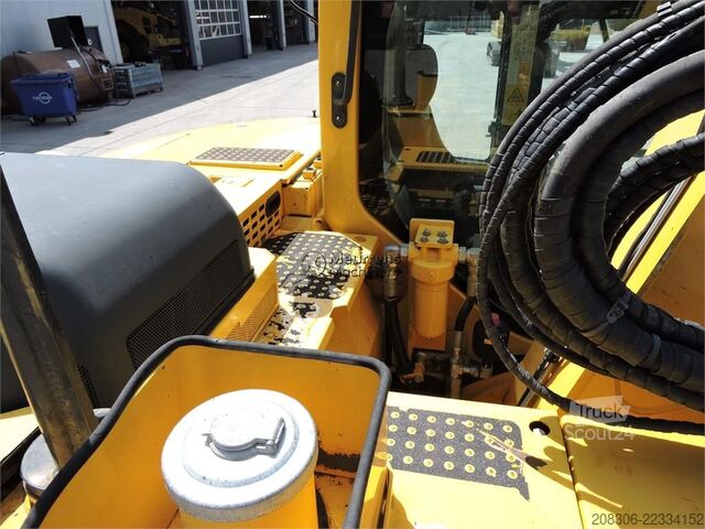 Lančani bager KOMATSU PC138