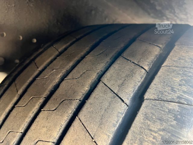 Åpen semitrailer med presenning SCHMITZ CARGOBULL SCB  / Mega / Hubdach / Plane / Edscha