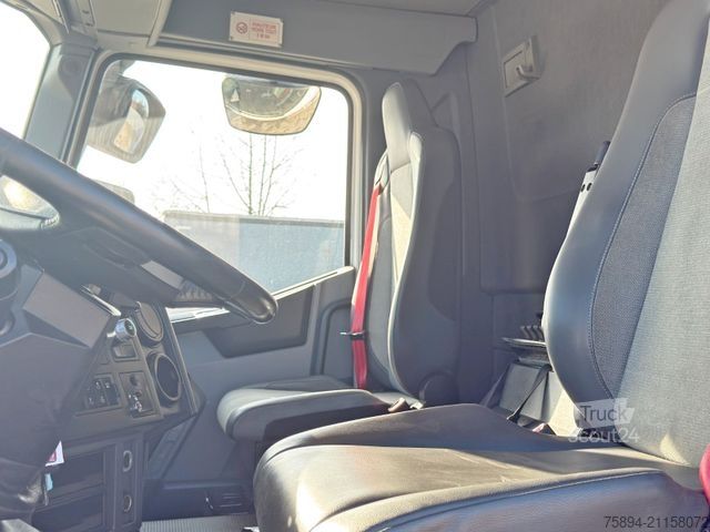 Gru montata su autocarro RENAULT T 380 * HIAB 111 B - 2 HIDUO + FUNK / 6x2!