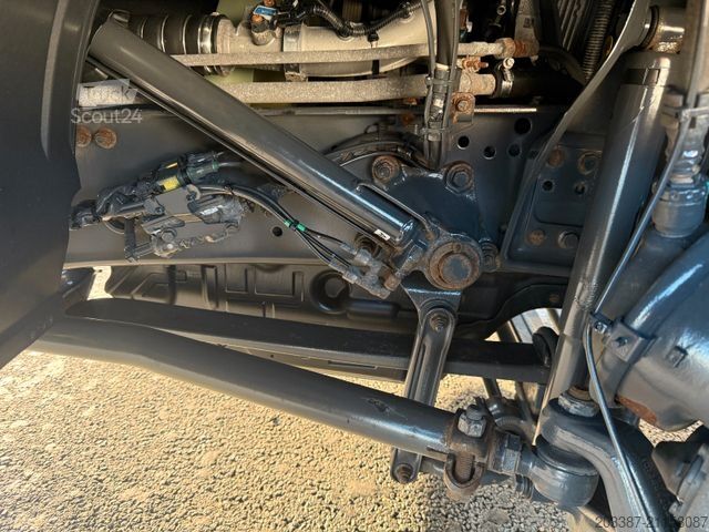 Vrachtwagen met bakwagen MERCEDES-BENZ Atego 821/ isoliert mit Heizfunktion/ 3-Sitzer