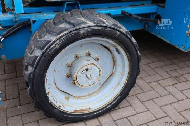 Pont élévateur à ciseaux Genie GS4390 Diesel, 4x4 Drive, 15m Working Height, 680k