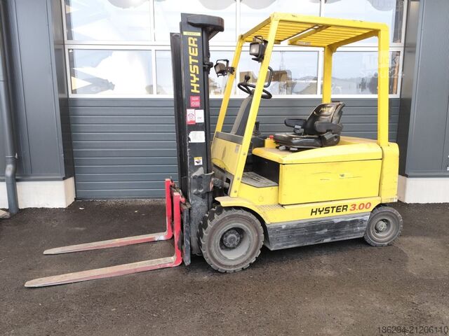 Stivuitor frontal Hyster J 3.00XM
